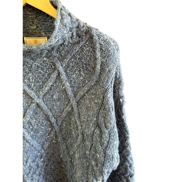 Express Tricot Blue Gray Handknitted Angora Wool Blend Cable Knit Sweater Large - Picture 2 of 4